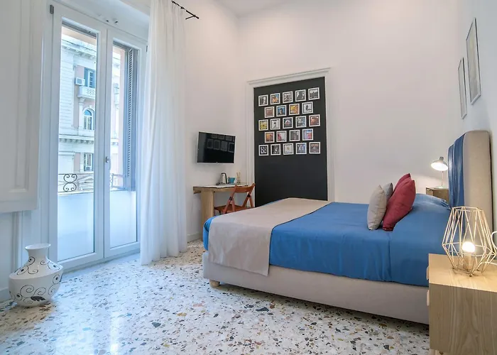 Napoliamo Guest House